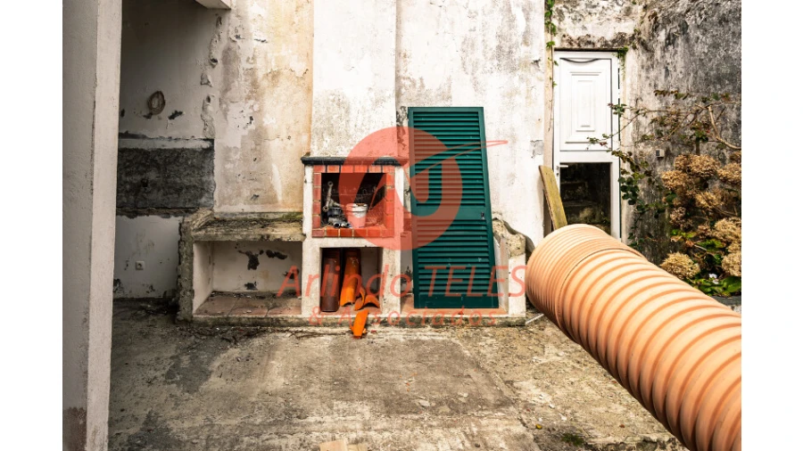 Moradia T4 para Venda em Angra (São Pedro) Foto 47