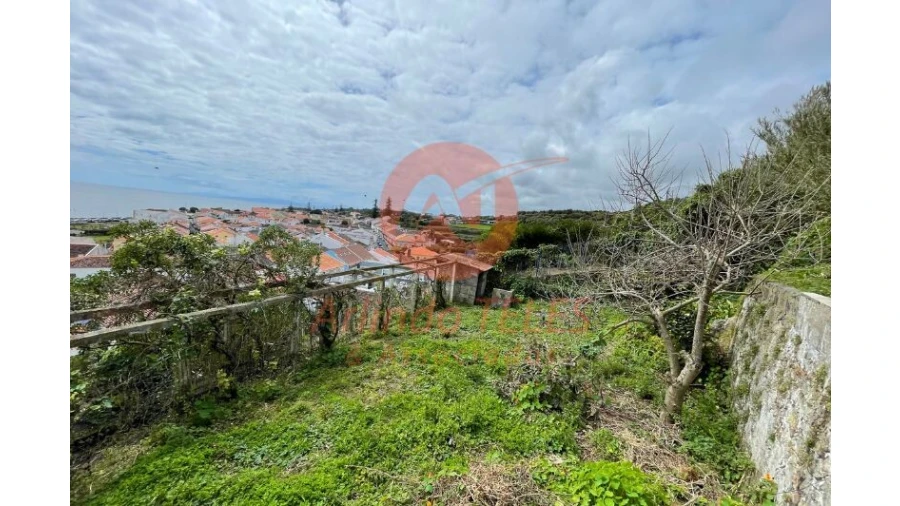 Moradia T4 para Venda em Angra (São Pedro) Foto 22