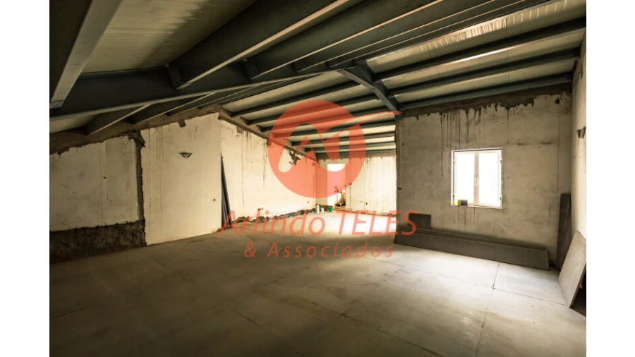 Moradia T4 para Venda em Angra (São Pedro) Foto 45