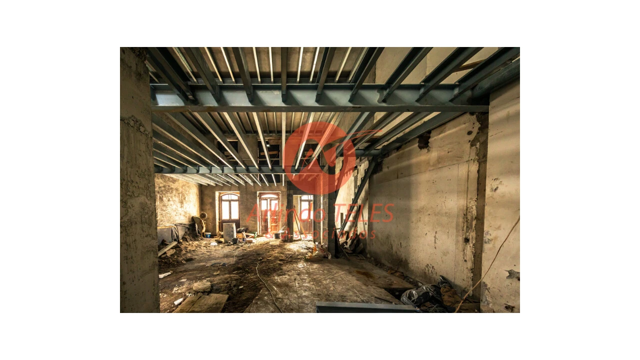 Moradia T4 para Venda em Angra (São Pedro) Foto 35