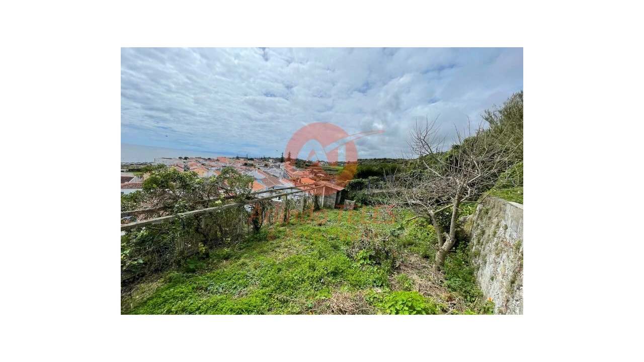 Moradia T4 para Venda em Angra (São Pedro) Foto 22