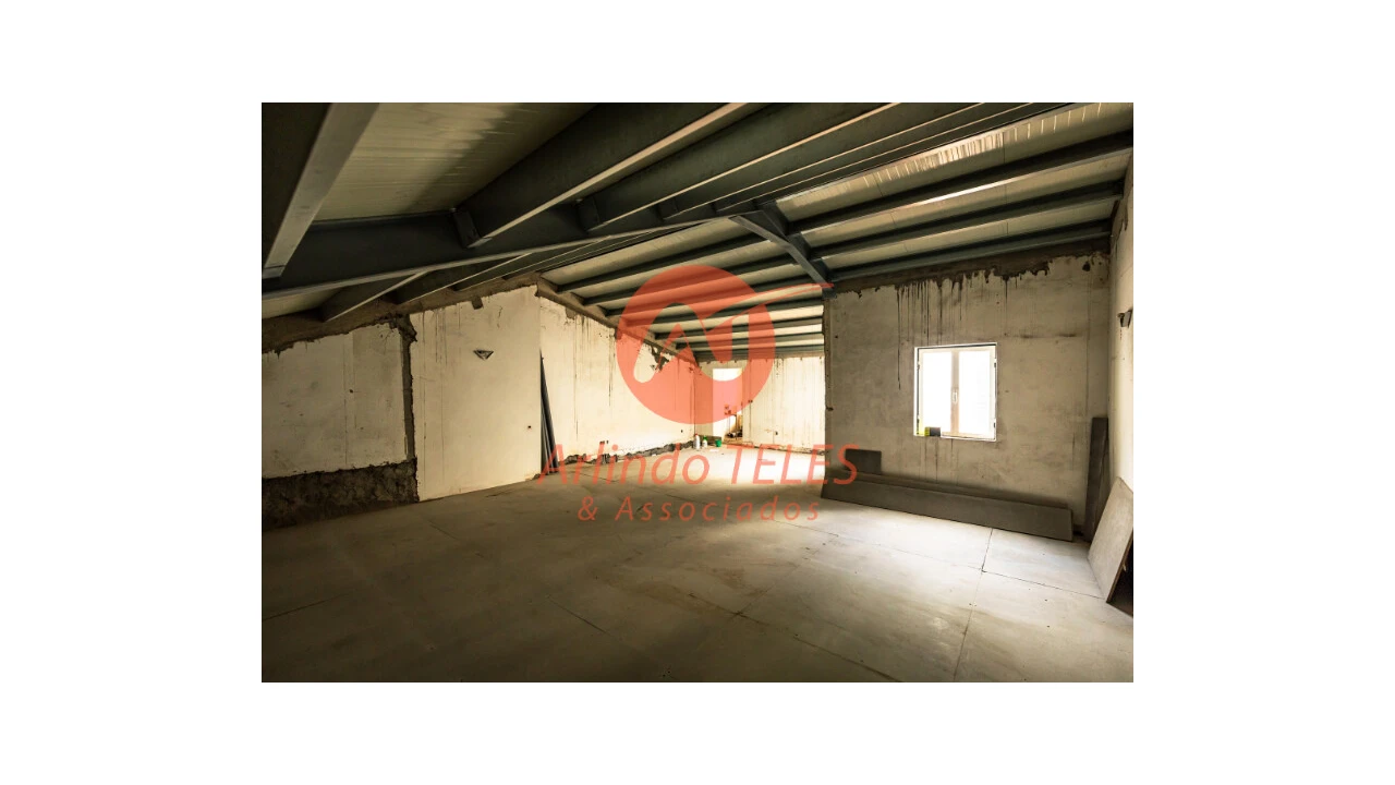 Moradia T4 para Venda em Angra (São Pedro) Foto 45