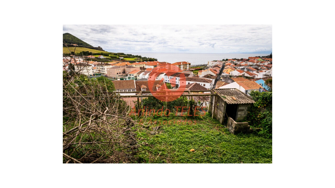 Moradia T4 para Venda em Angra (São Pedro) Foto 53