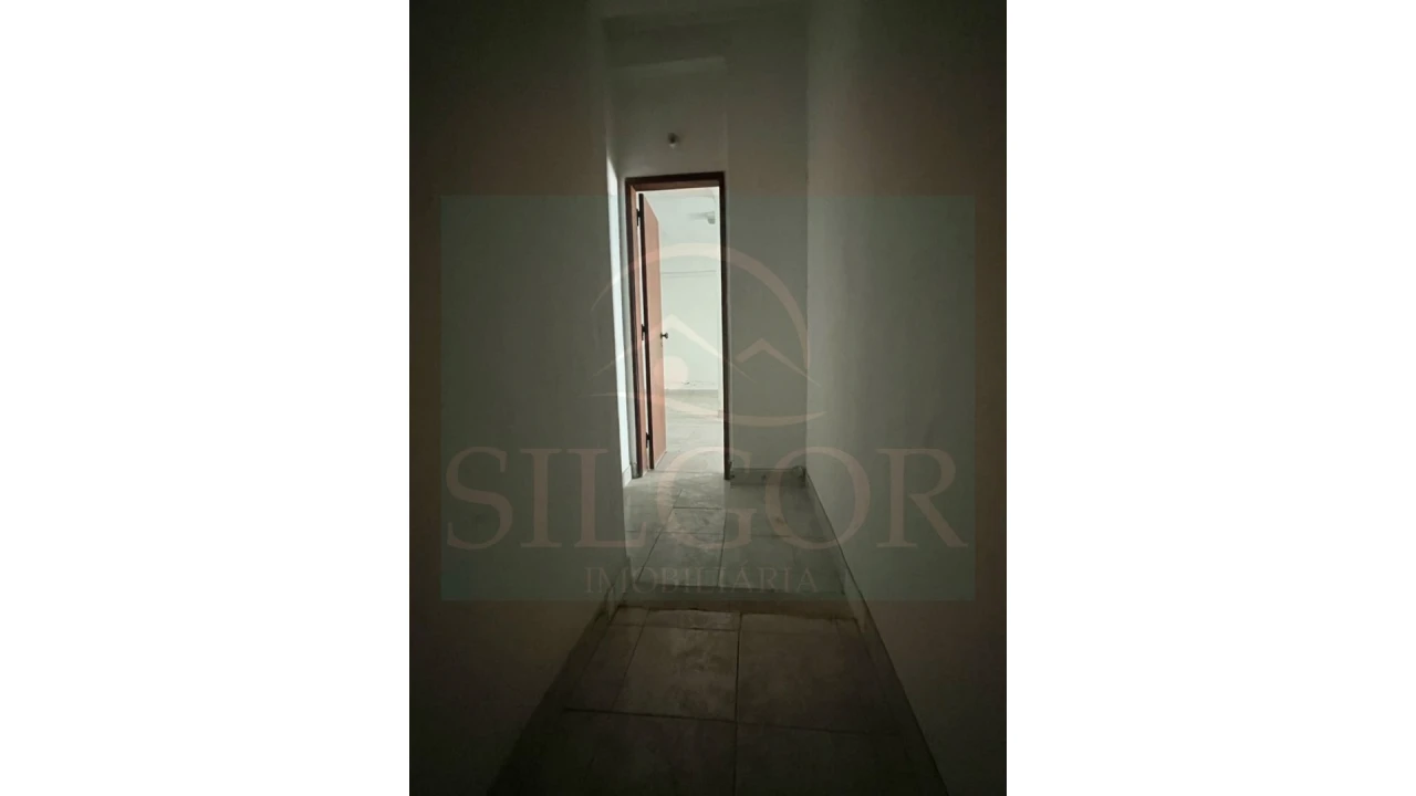 Loja para Venda em Baixa da Banheira e Vale da Amoreira Foto 8