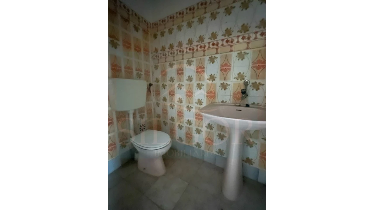 Loja para Venda em Baixa da Banheira e Vale da Amoreira Foto 10