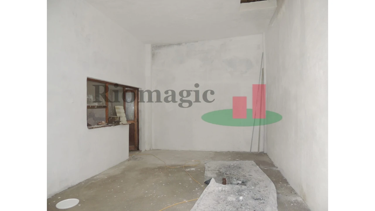 Armazém para Venda em Odivelas Foto 2