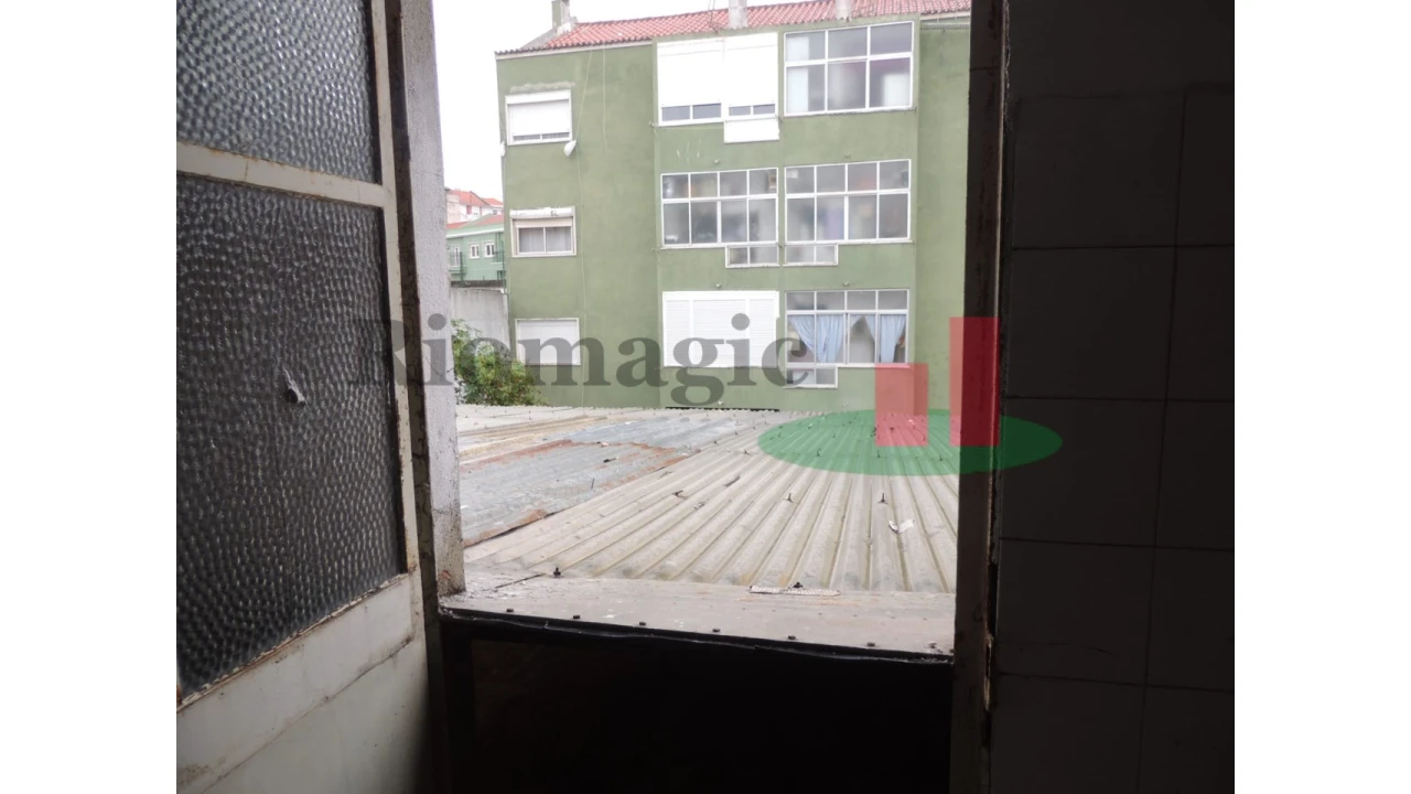 Armazém para Venda em Odivelas Foto 10