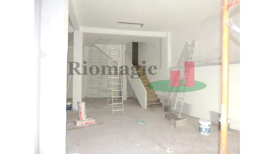 Armazém para Venda em Odivelas Foto 4