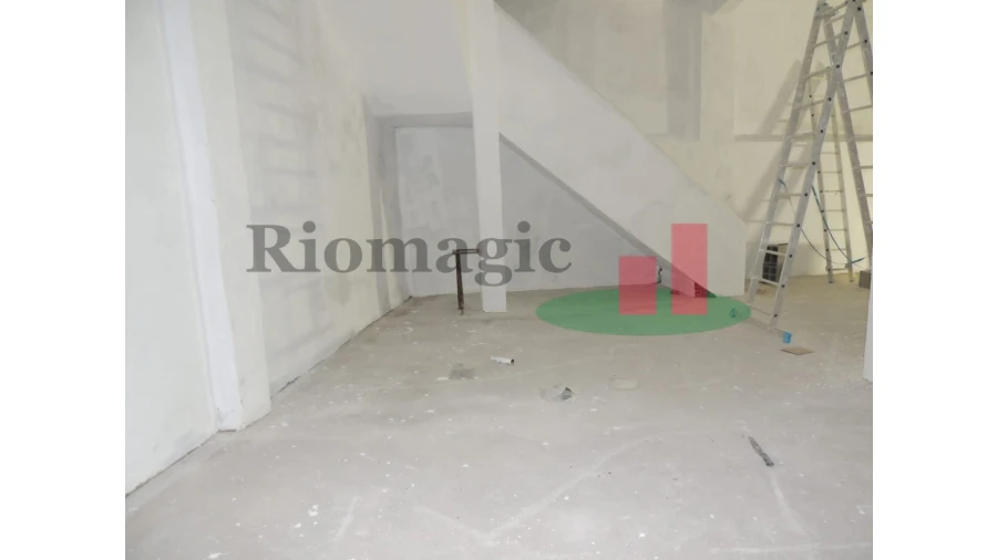 Armazém para Venda em Odivelas Foto 5