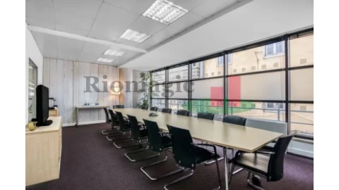 Escritório para Arrendamento em Santo António