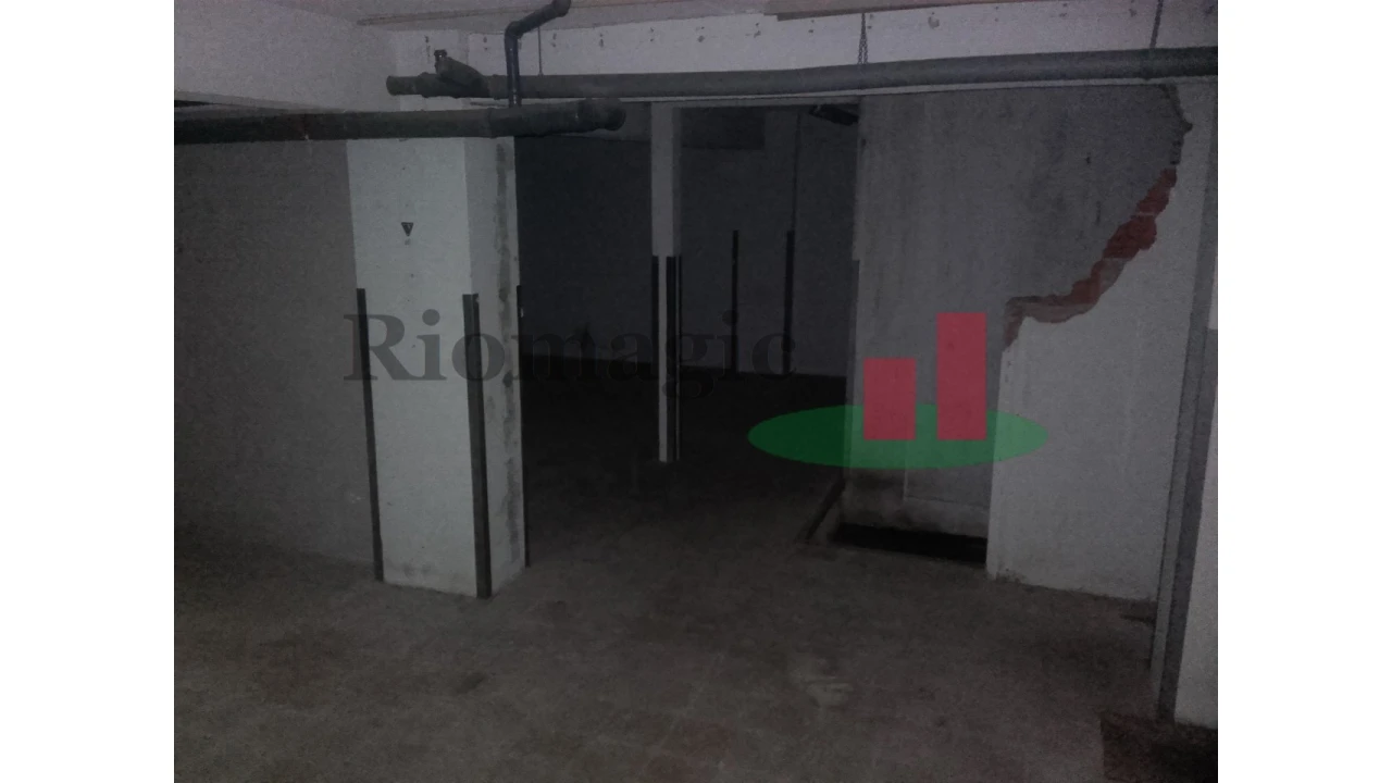 Loja para Arrendamento em Marvila, Ribeira Santarém, São Salvador, São Nicolau Foto 7