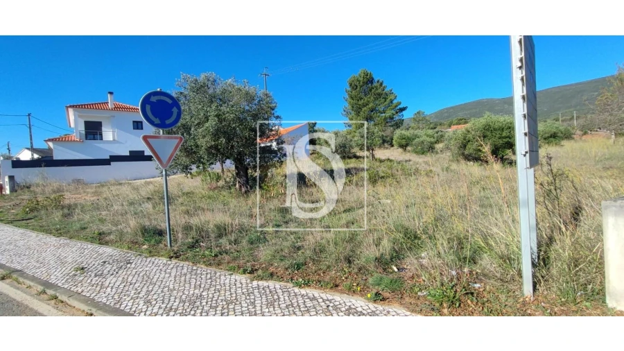 Terreno para Venda em Pedrogão Foto 5