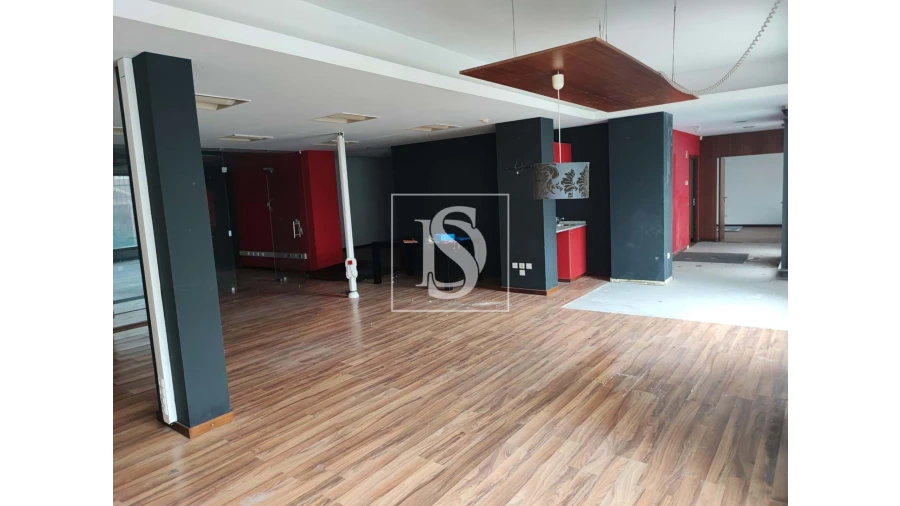 Negócio para Venda em Torres Novas (São Pedro), Lapas e Ribeira Branca Foto 1