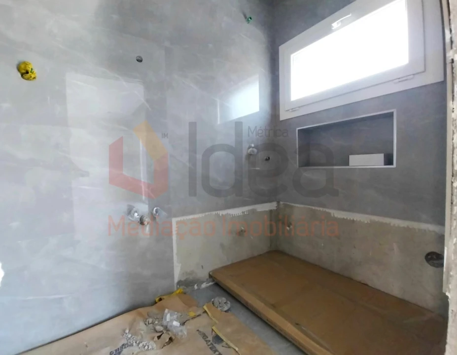 Moradia T3 para Venda em Fernao Ferro Foto 15