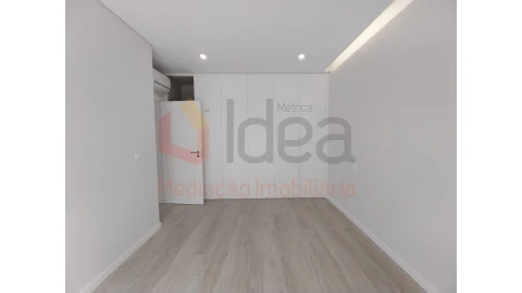 Moradia T3 para Venda em Fernao Ferro