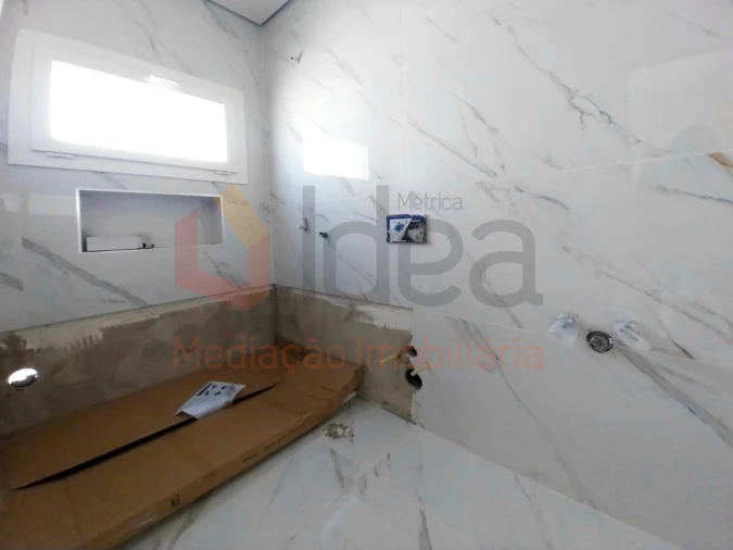 Moradia T3 para Venda em Fernao Ferro Foto 18