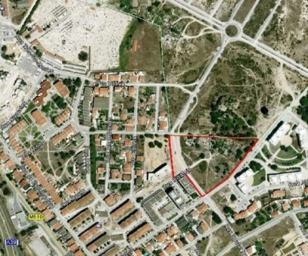Terreno para Venda em Santo Antonio da Charneca Planta 2