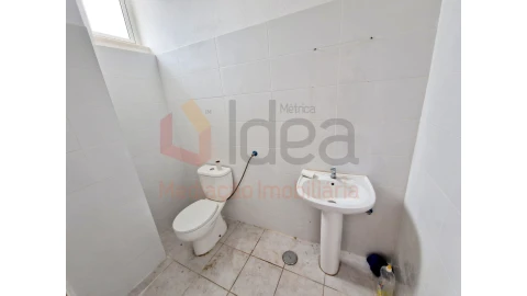 Loja para Venda em Alto do Seixalinho, Santo André e Verderena