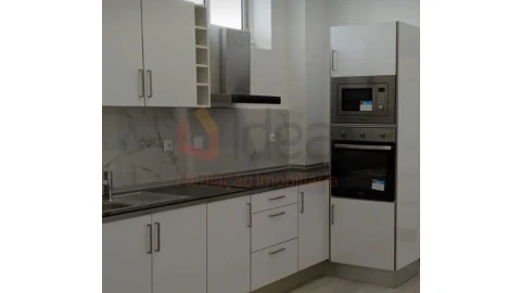 Loja para Venda em Alto do Seixalinho, Santo André e Verderena