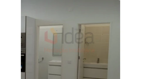Loja para Venda em Alto do Seixalinho, Santo André e Verderena