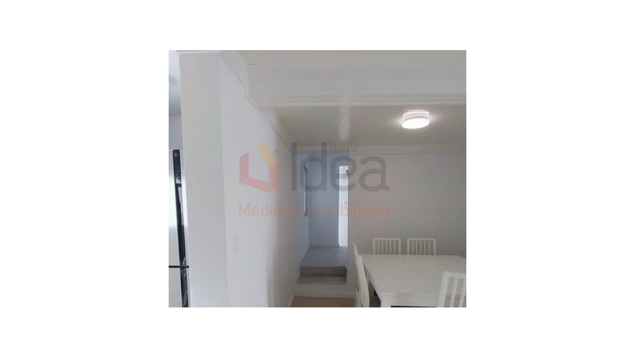 Moradia T9 para Venda em Ajuda Foto 8