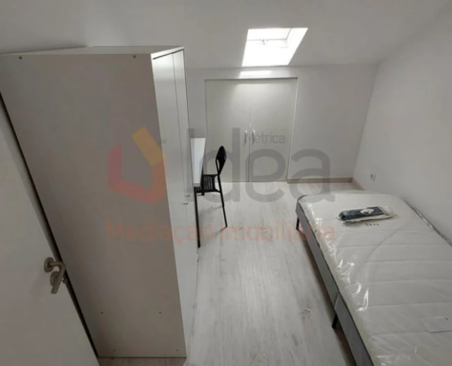 Moradia T9 para Venda em Ajuda Foto 5