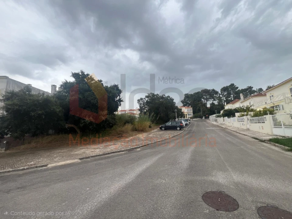 Terreno para Venda em Sesimbra (Castelo) Foto 3