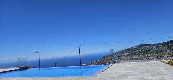 Moradia T3 para Venda em Arco da Calheta