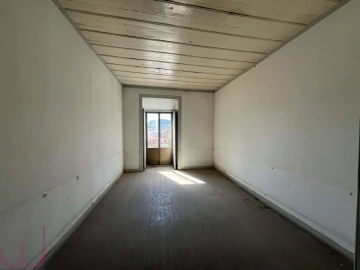 Prédio para Venda em União das Freguesias de Setúbal