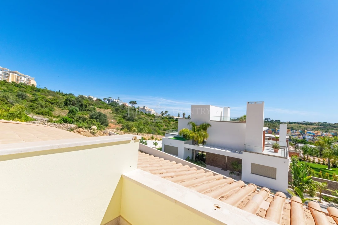 Moradia T4 para Venda em Albufeira e Olhos de Água Foto 27