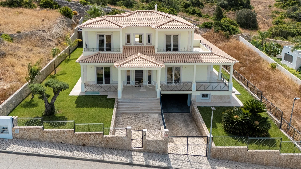 Moradia T4 para Venda em Albufeira e Olhos de Água Foto 32