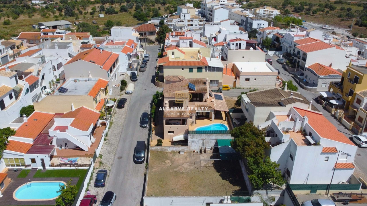 Terreno para Venda em Estômbar e Parchal Foto 8