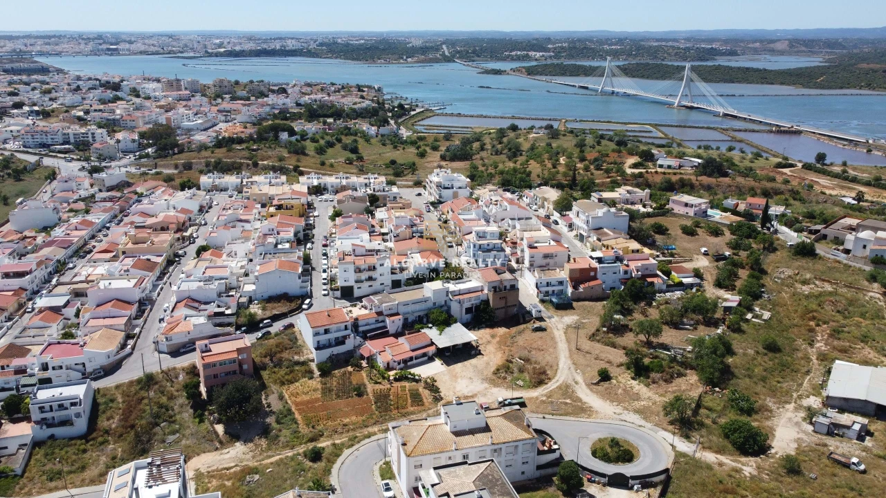 Terreno para Venda em Estômbar e Parchal Foto 11