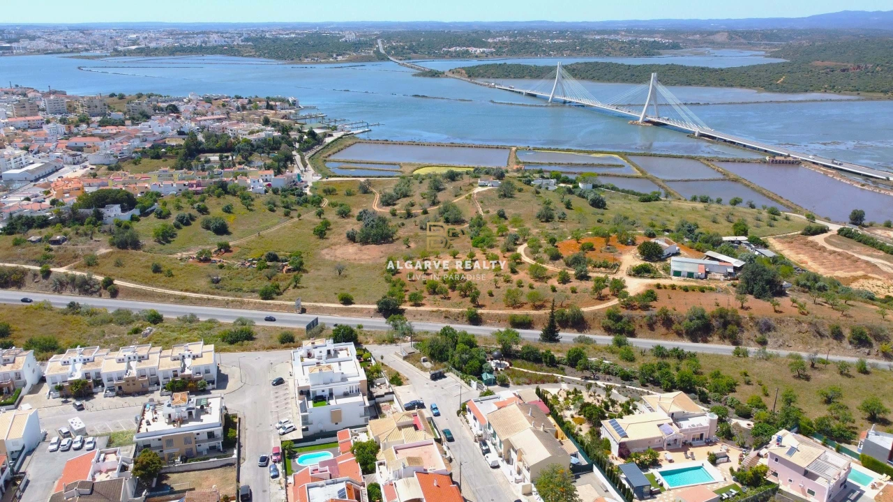 Terreno para Venda em Estômbar e Parchal Foto 5
