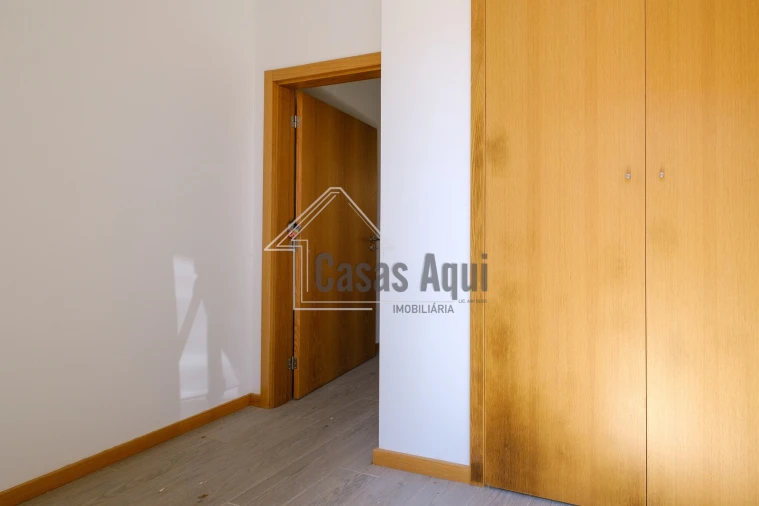 Moradia T4 para Venda em Matosinhos e Leça da Palmeira Foto 32