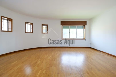 Apartamento T2 para Venda em Castêlo da Maia