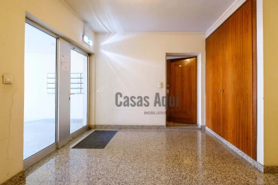 Apartamento T2 para Venda em Castêlo da Maia