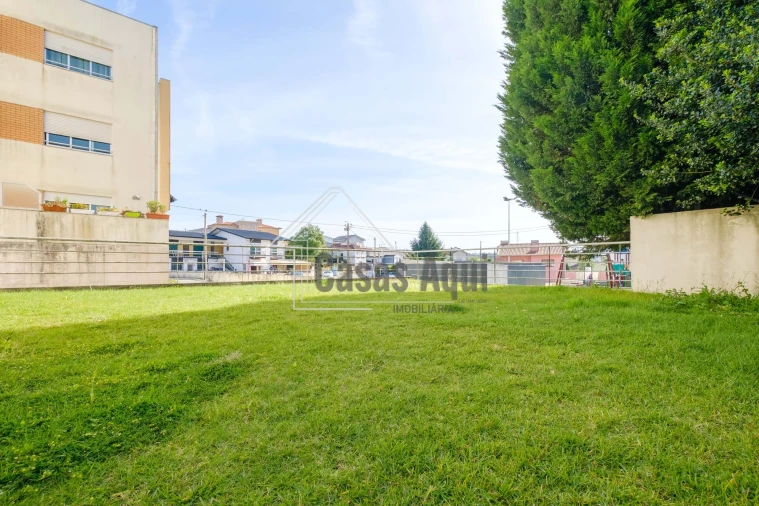 Apartamento T2 para Venda em Castêlo da Maia Foto 27