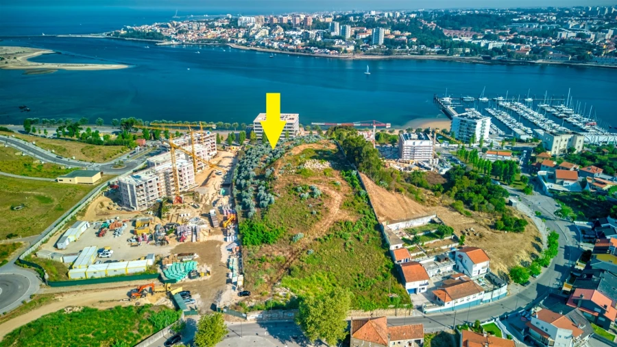 Apartamento T2 para Venda em Canidelo Foto 18