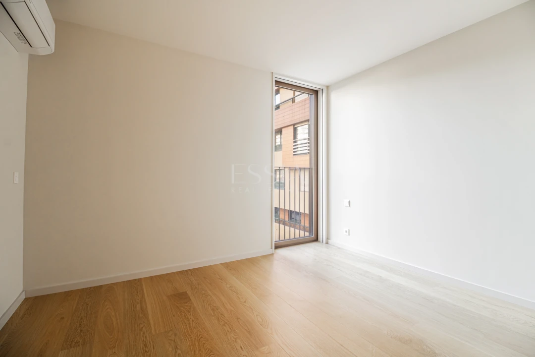 Apartamento T3 para Venda em Santa Marinha e São Pedro da Afurada Foto 23