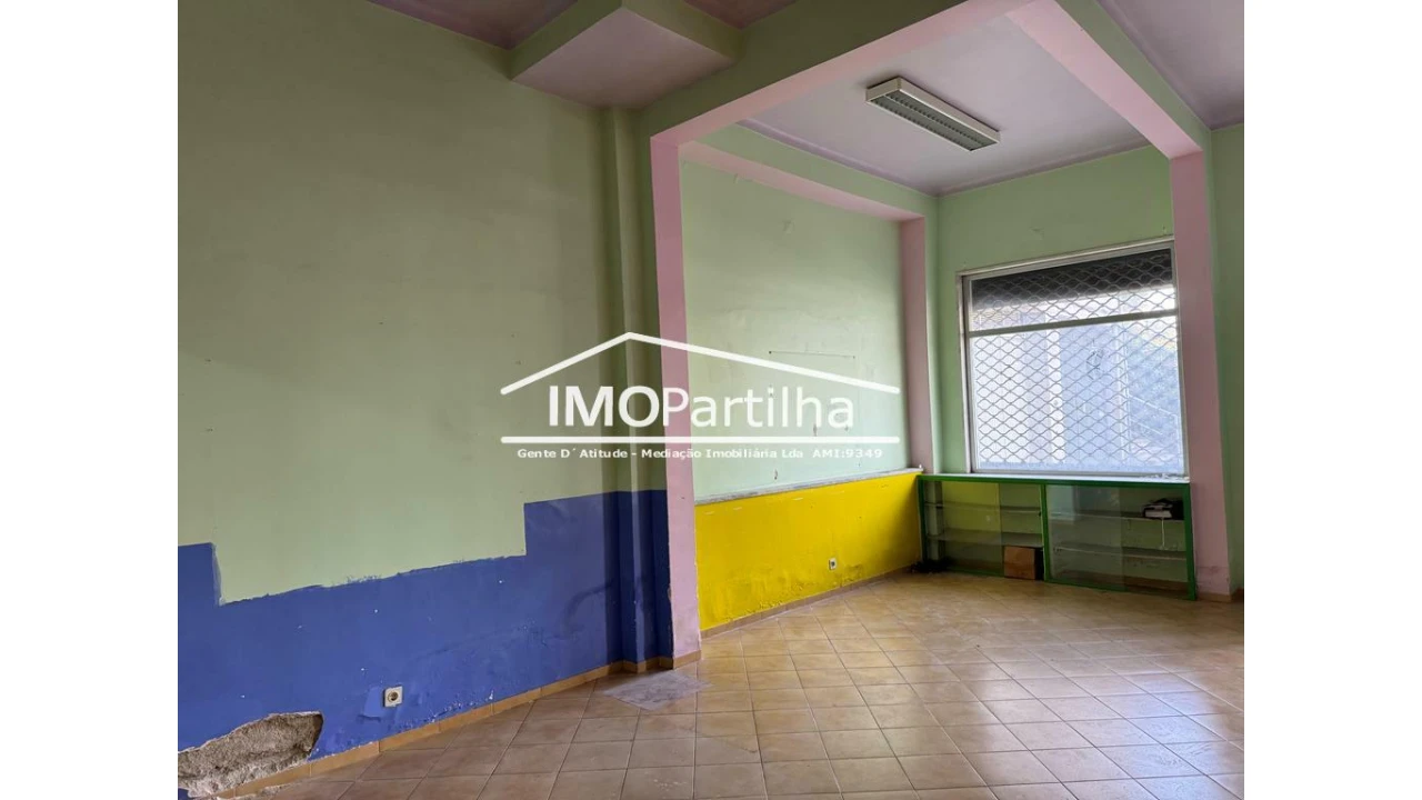 Loja para Venda em Agualva e Mira-Sintra Foto 13