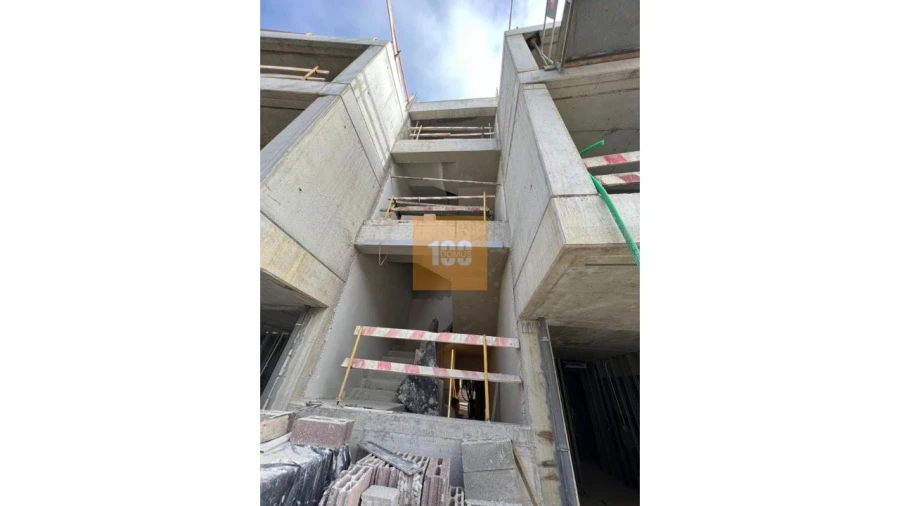 Apartamento T4 para Venda em Malta e Canidelo Foto 26