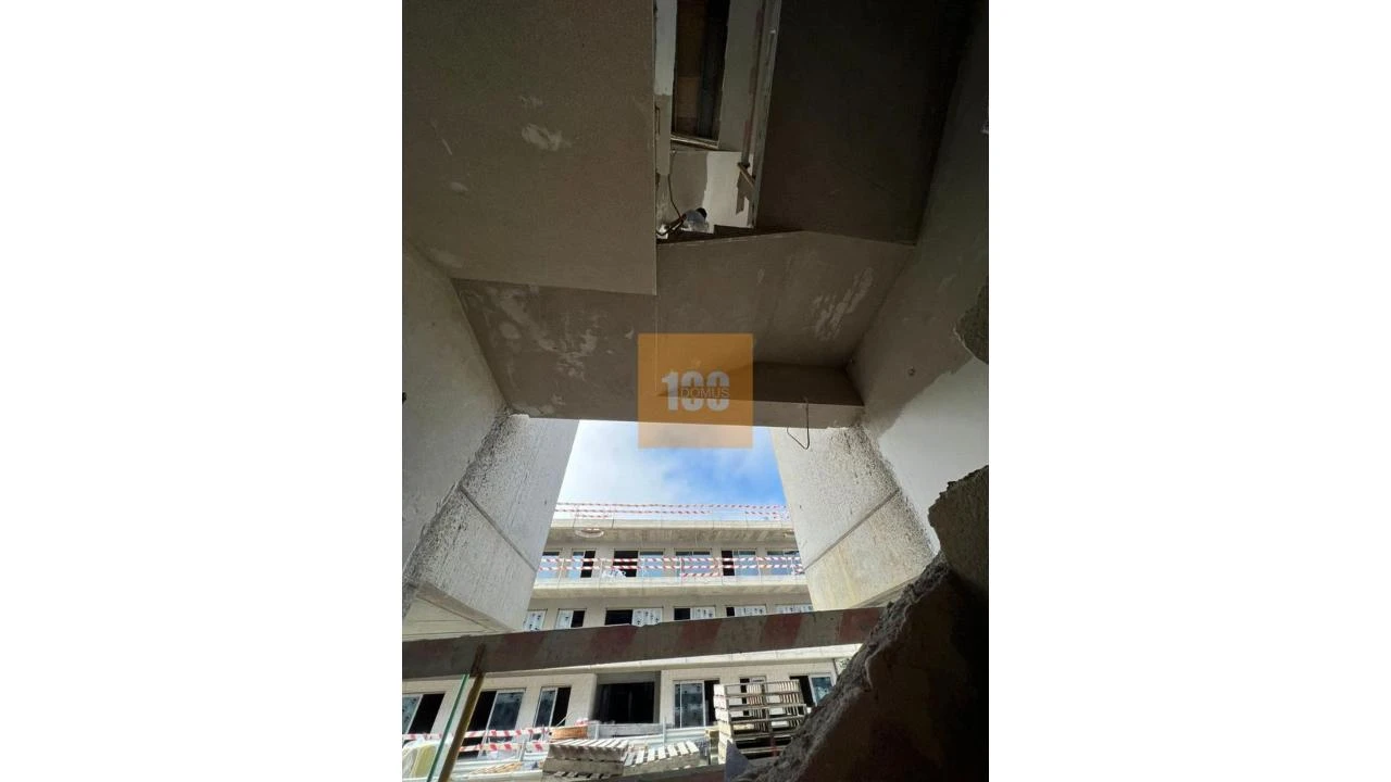 Apartamento T4 para Venda em Malta e Canidelo Foto 32