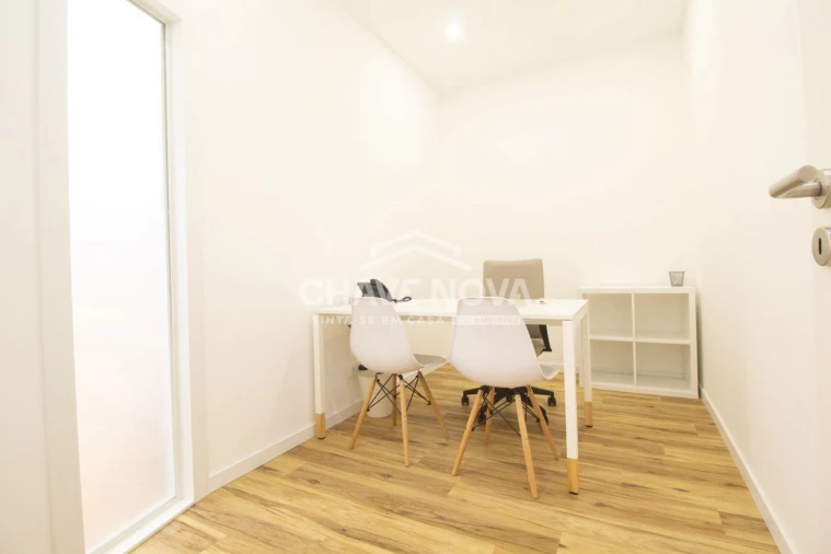 Escritório para Arrendamento em Braga (São José de São Lázaro e São João do Souto) Foto 2