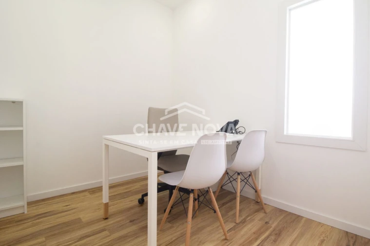 Escritório para Arrendamento em Braga (São José de São Lázaro e São João do Souto) Foto 4