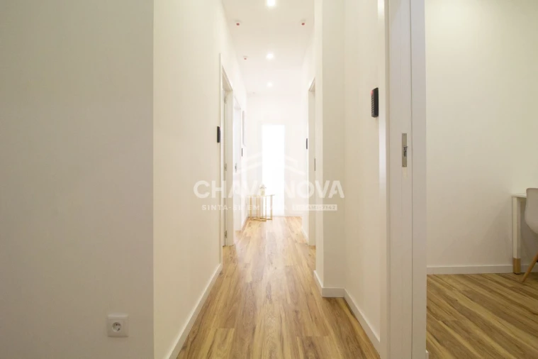 Escritório para Arrendamento em Braga (São José de São Lázaro e São João do Souto) Foto 11