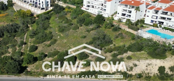 Terreno para Venda em Albufeira e Olhos de Água