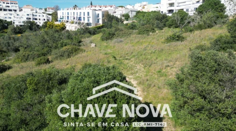 Terreno para Venda em Albufeira e Olhos de Água