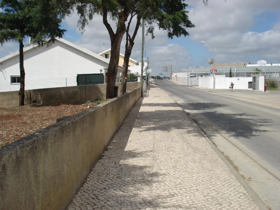 Terreno para Venda em Rio de Mouro Foto 4