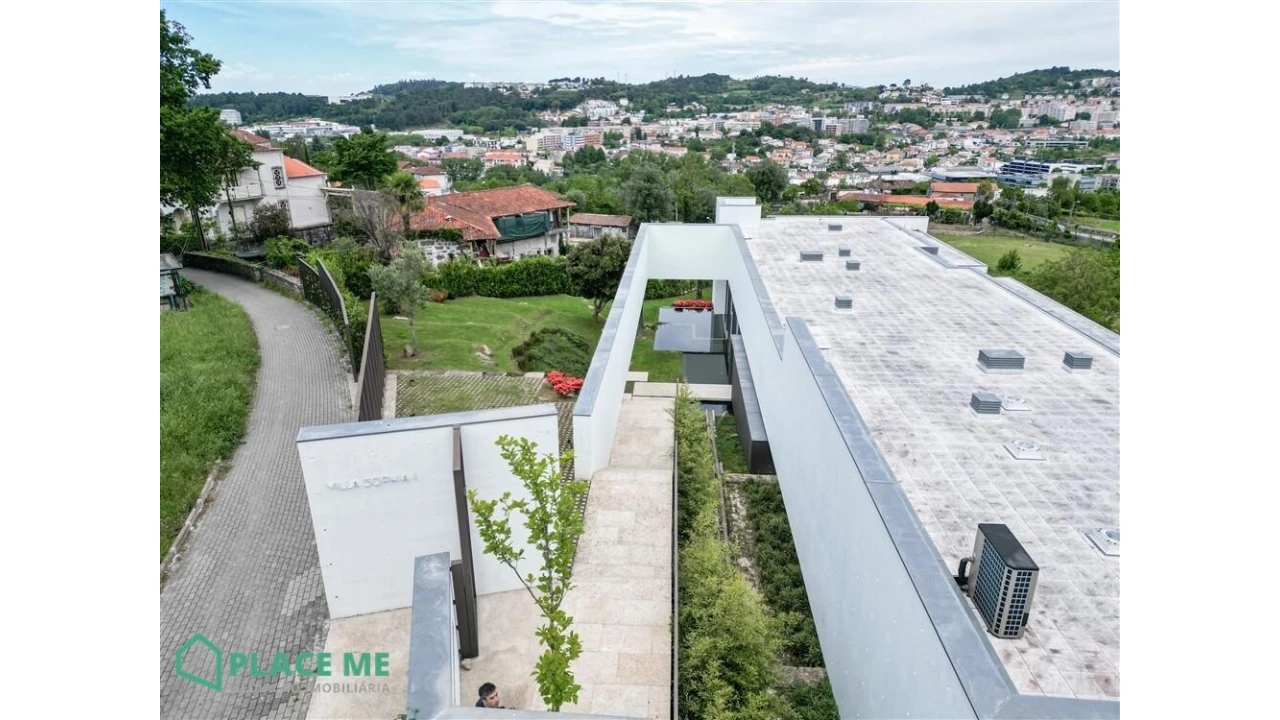 Apartamento T3 para Venda em Nogueiró e Tenões Foto 2